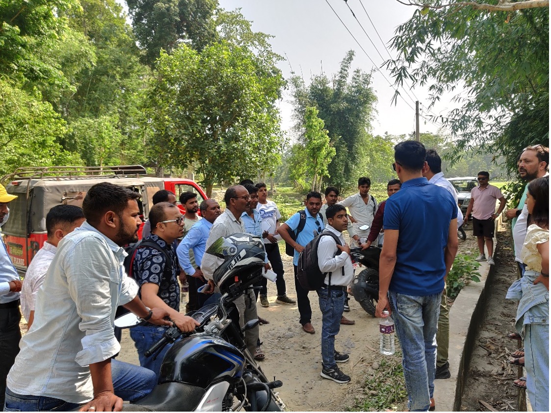 Field visit to collect data through ADGG Android App at Tarahara, Nepal on May 2, 2023 (ILRI / Suresh Basnet) 