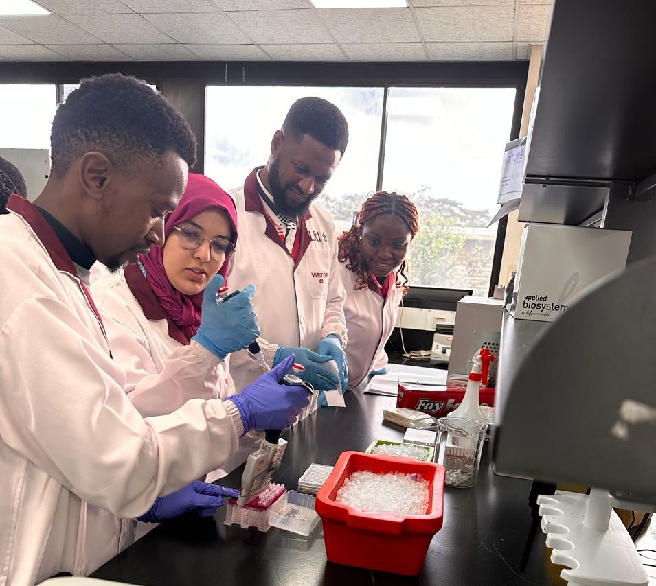 Genomics training in ILRI labs