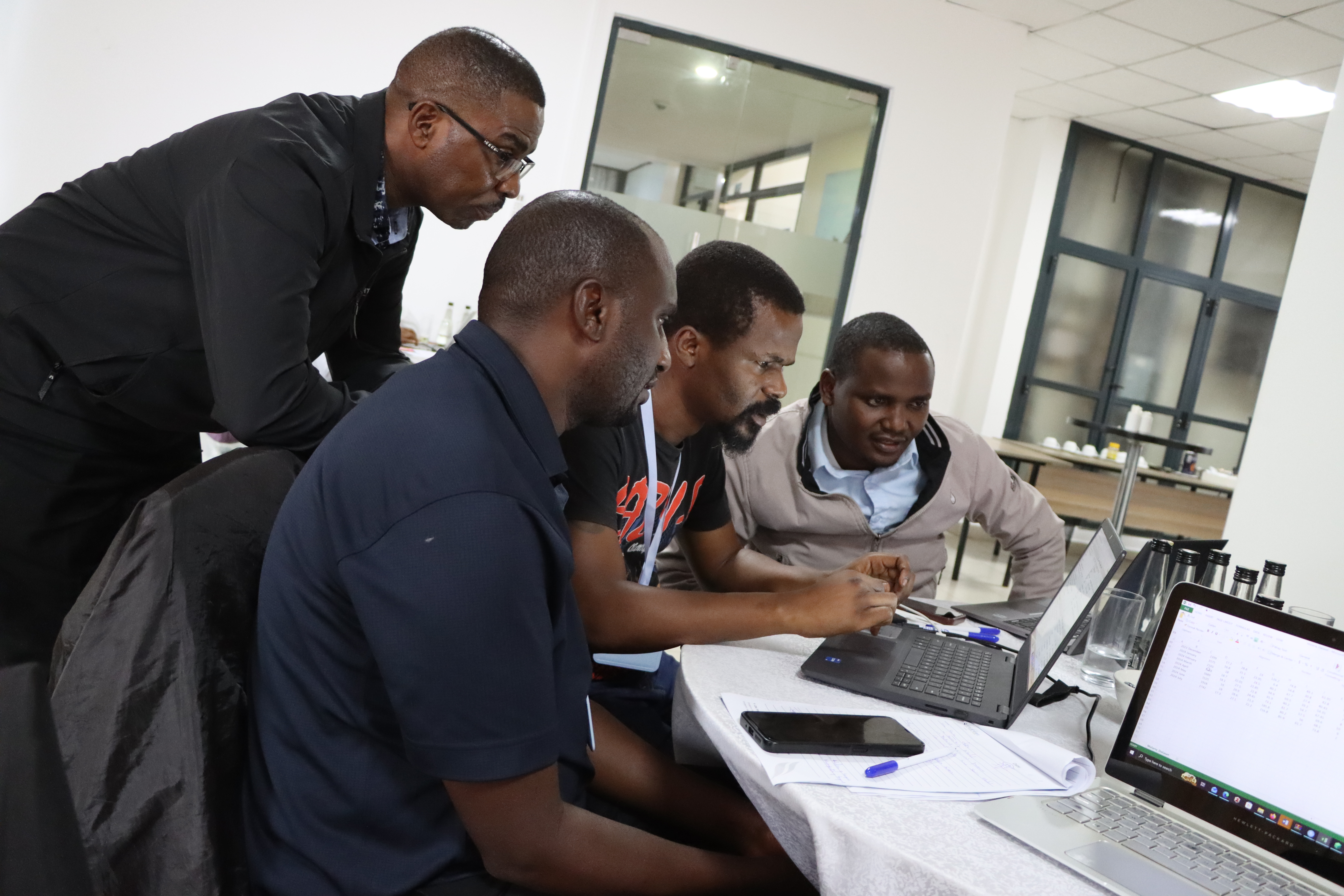 Participants at the statistical modelling for epidemiological research training workshop (photo credit:ILRI/Geoffrey Njenga).