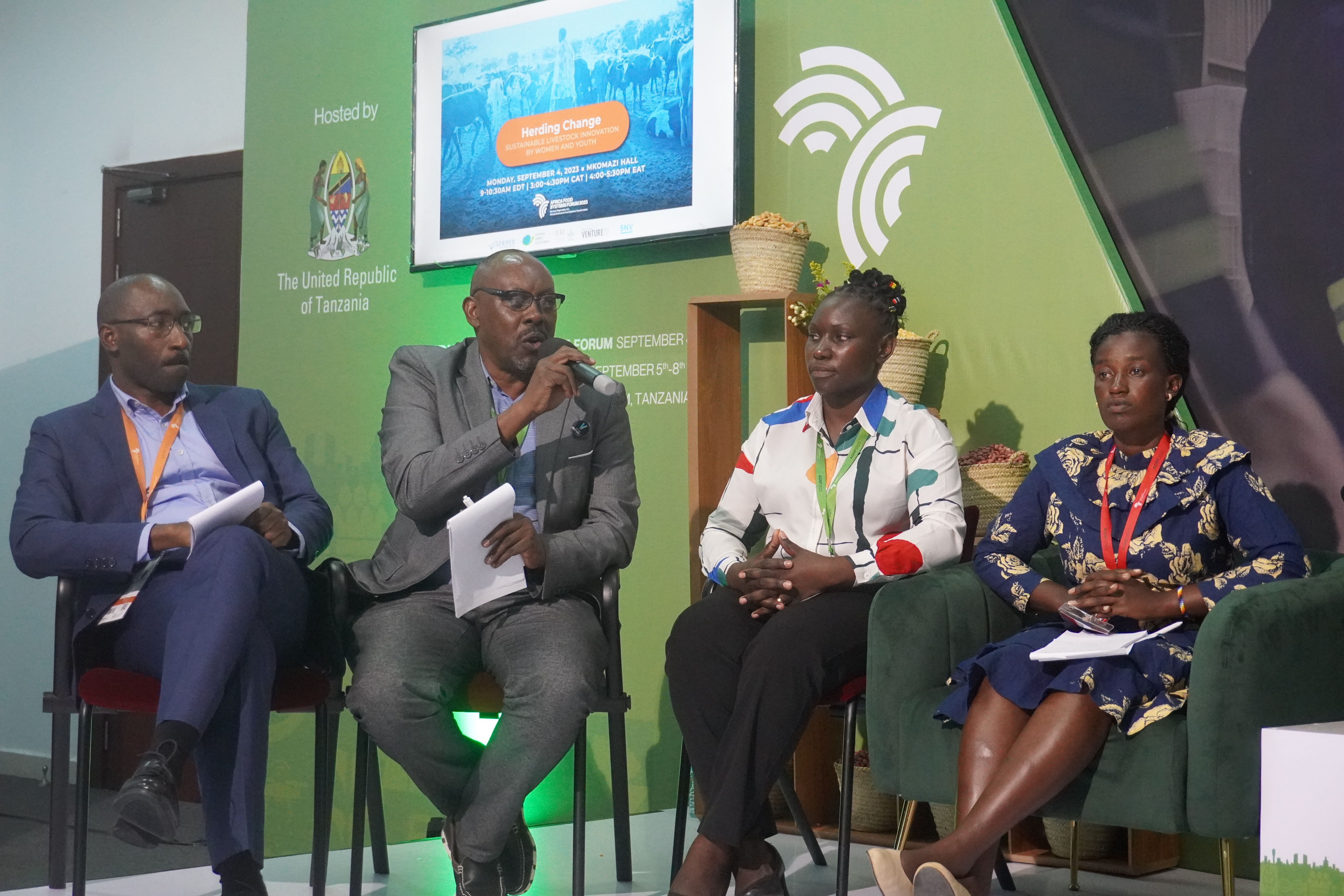 Speaker panel at AGRF 2023 Herding Change side event (ILRI / Shahida Hussien). 