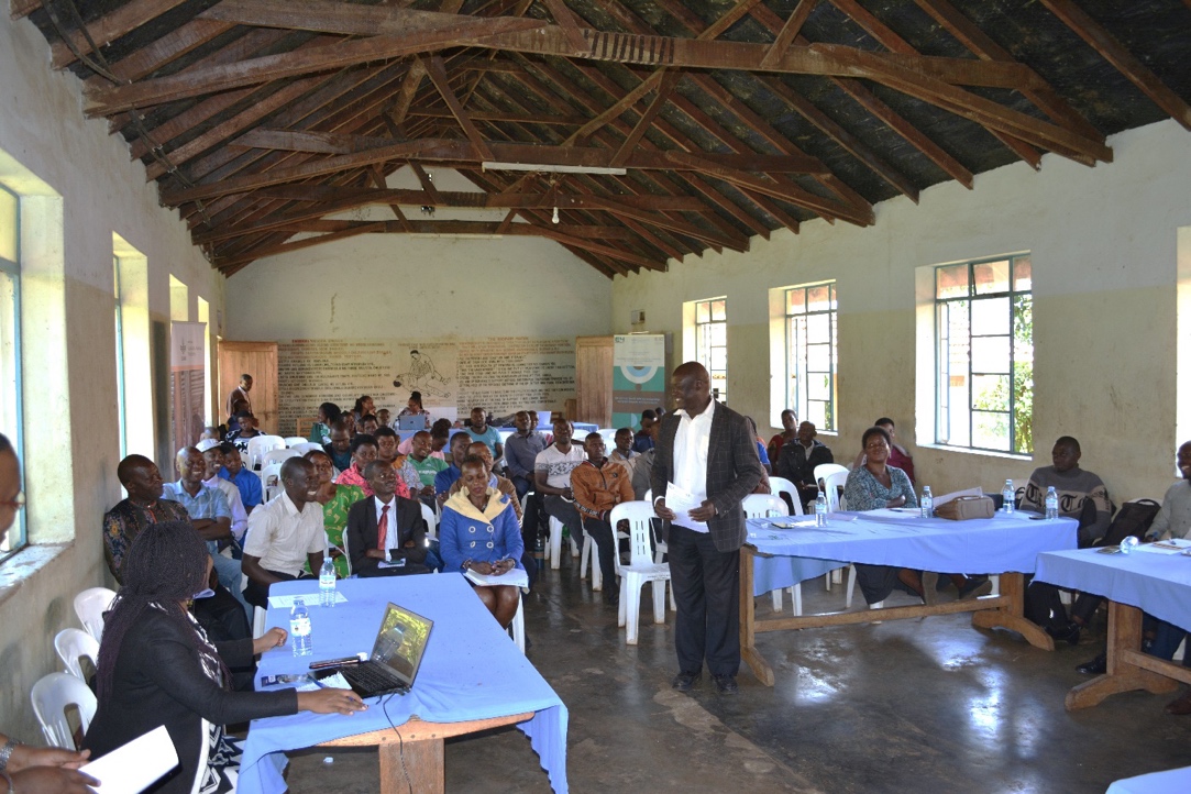 Godffrey Kirumira, district veterinary officer of Masaka District, addresses participants during the launch event (photo credit: ILRI/Pamela Wairagala). 