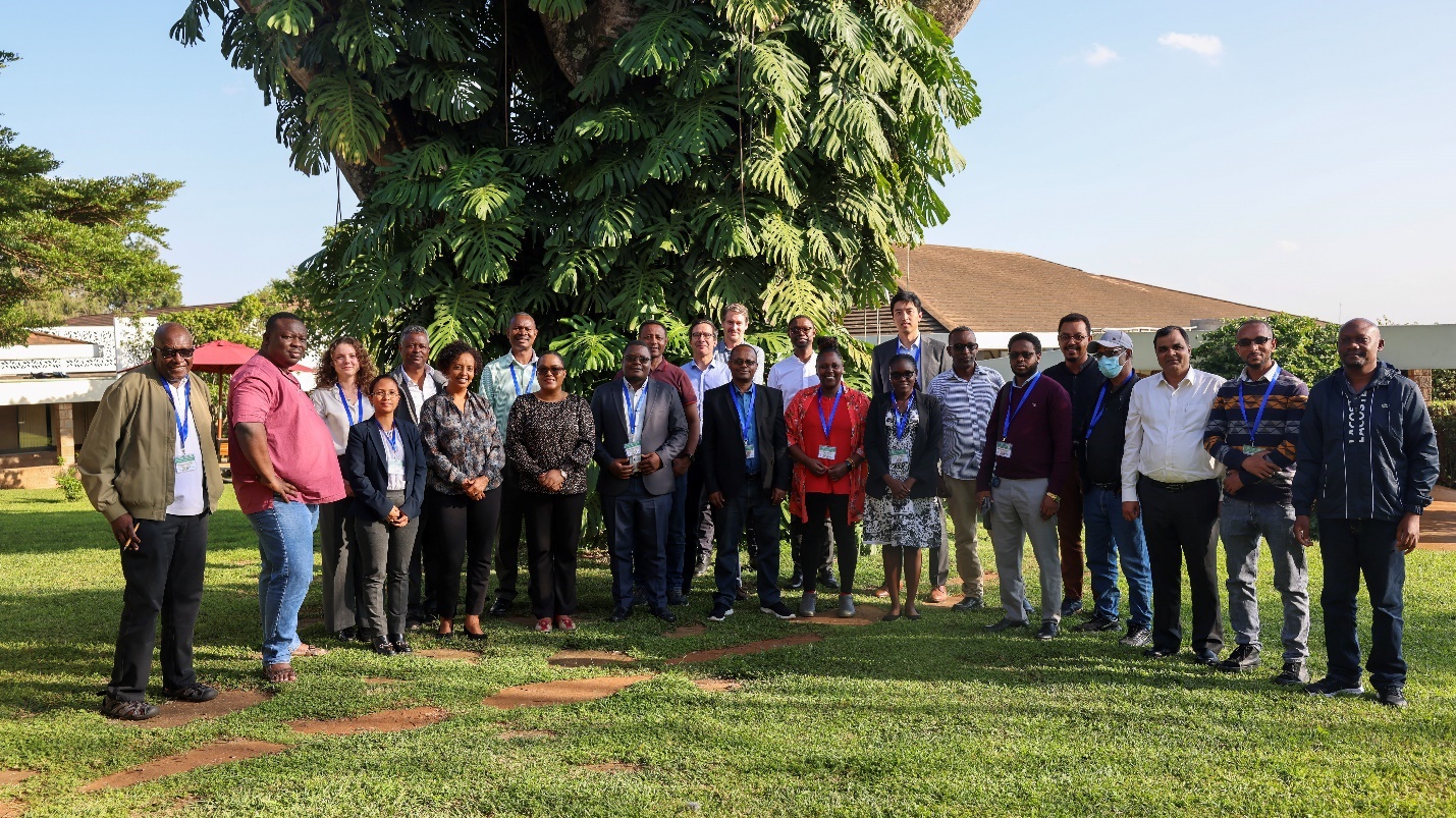 A group of people standing in a field</p>
<p>AI-generated content may be incorrect.