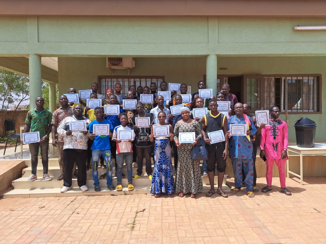 Participants with certificates
