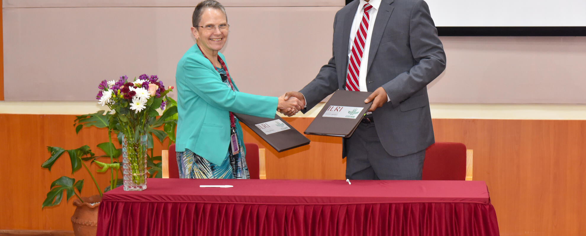 Advancing Somalia's Livestock Sector Together: ILRI signs an MoU with the Government of Somalia’s Ministry of Livestock, Forestry and Range